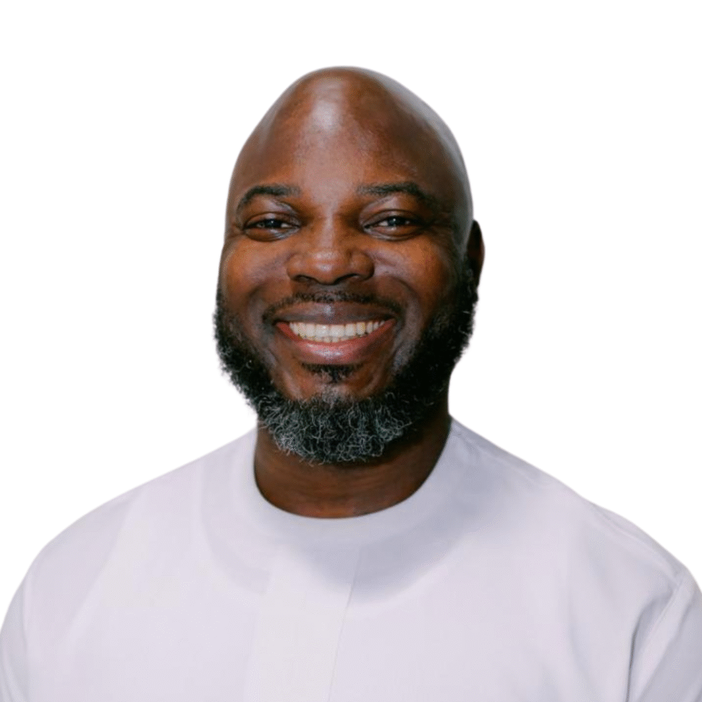 i800services founder - Olushola Emmanuel aka Em
